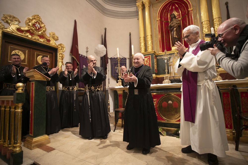 Emotiva Imposición de Medallas de la Semana Santa Saguntina