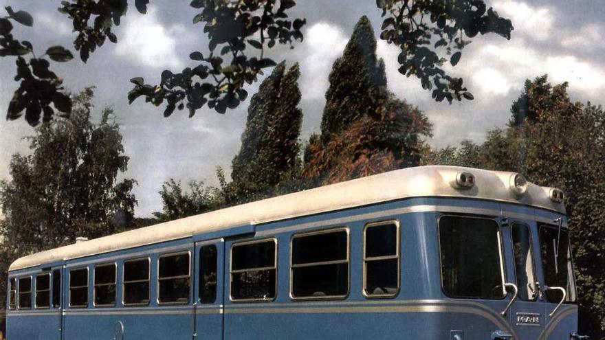 SFM incorpora un tren histórico de València para divulgar el patrimonio ferroviario