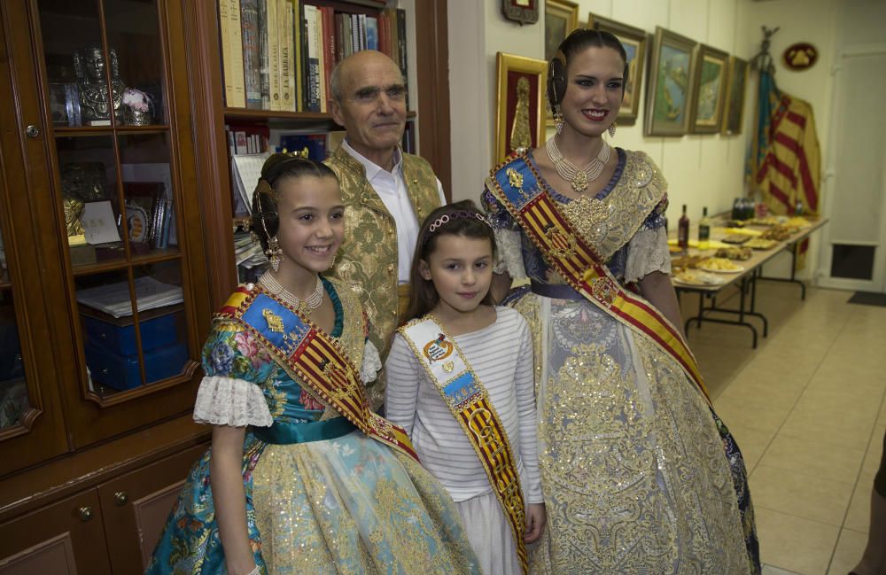 La galería más completa de un viaje histórico en la fiesta, con las falleras mayores en la ciudad más especial del mundo