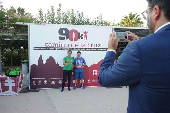 Entrega de dorsales de la 90k Camino de la Cruz