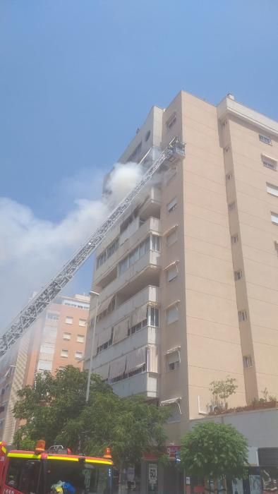 Incendio en un edificio de la zona de Miriam Blasco