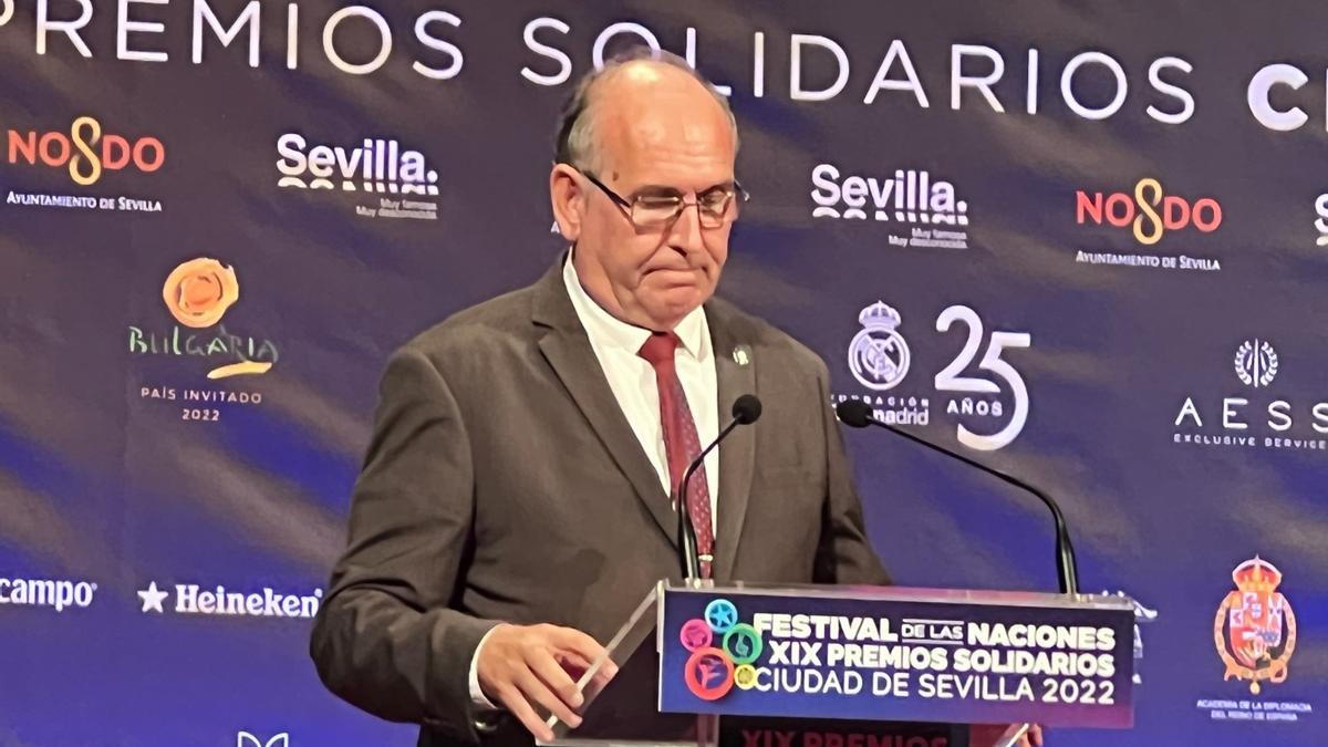 Joaquin Amills en los Premios Solidarios del Festival de las Naciones de Sevilla.