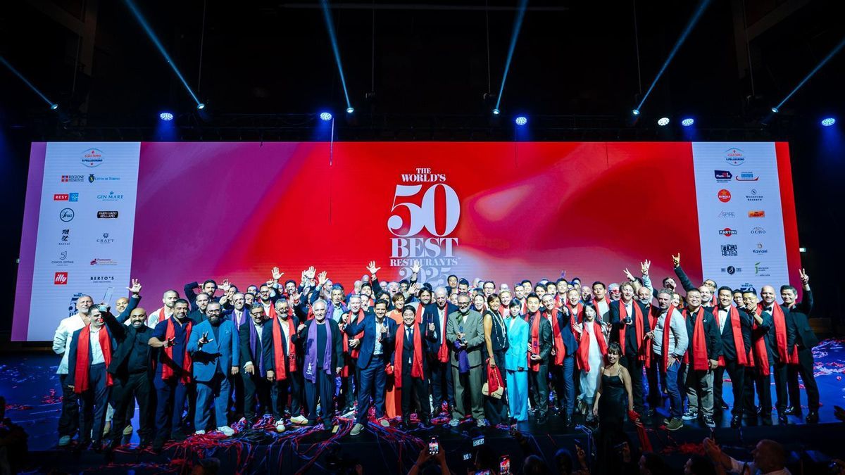 Foto de familia de los premiados en la gala.