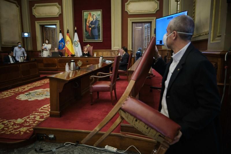 Pleno Sesión Ordinaria + Extraordinario Ayuntamiento de Santa Cruz de Tenerife  | 29/05/2020 | Fotógrafo: Andrés Gutiérrez Taberne