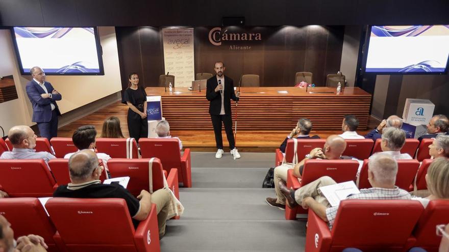 Encuentro "Calzado que une: Industria, Moda y Territorio"