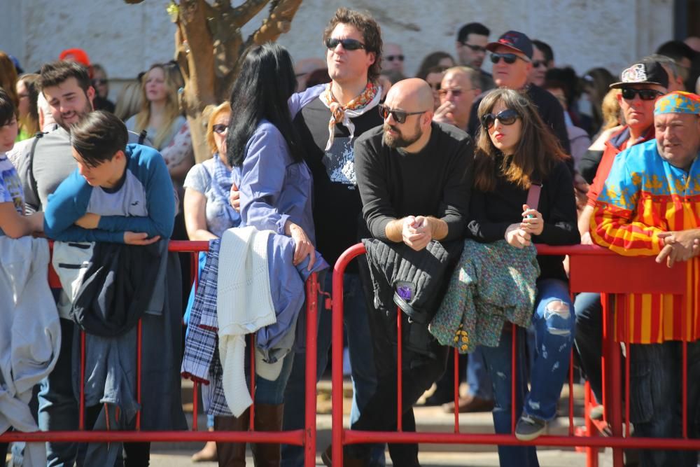 Búscate en la mascletà del 6 de marzo