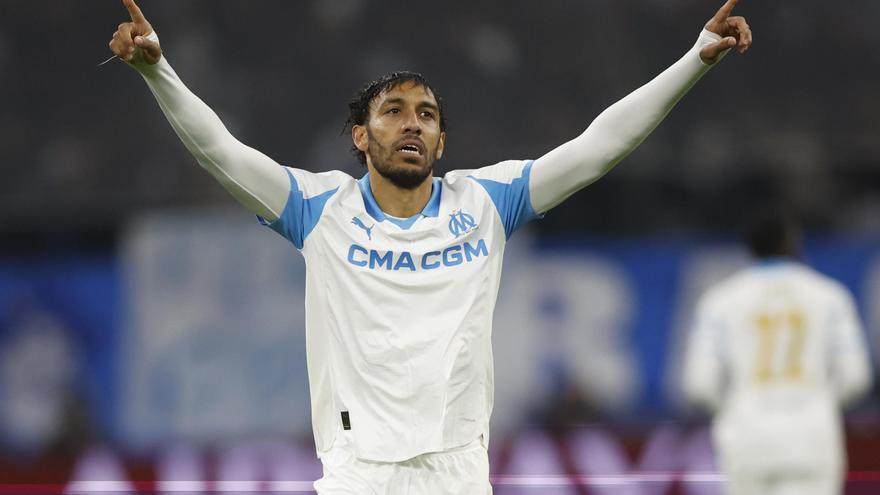 ¡Está loco! El doblete de golazos de Aubameyang para que el Marsella remontada el partido