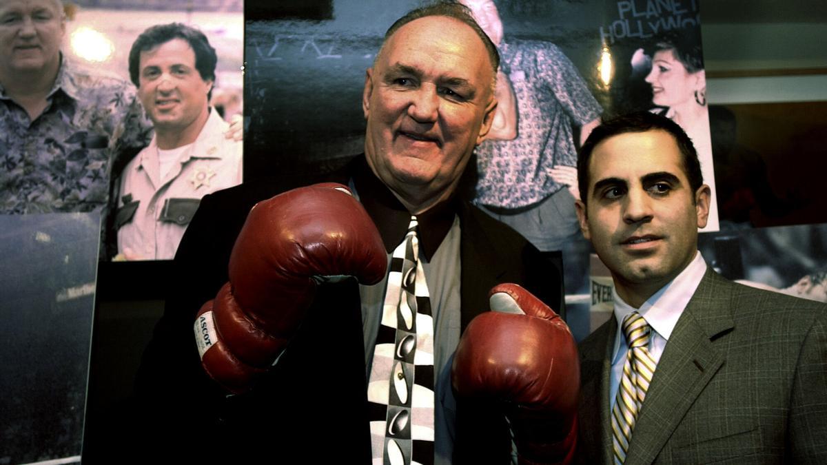 Chuck Wepner, a la izquierda, en 2003, cuando pugnaba por participar de los beneficios de 'Rocky'.
