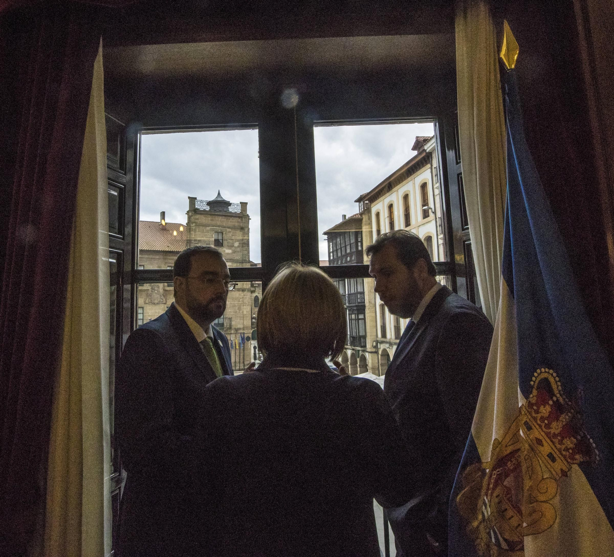 EN IMÁGENES: Así ha sido la visita a Avilés de Óscar Puente, ministro de Transportes y Movilidad Sostenible
