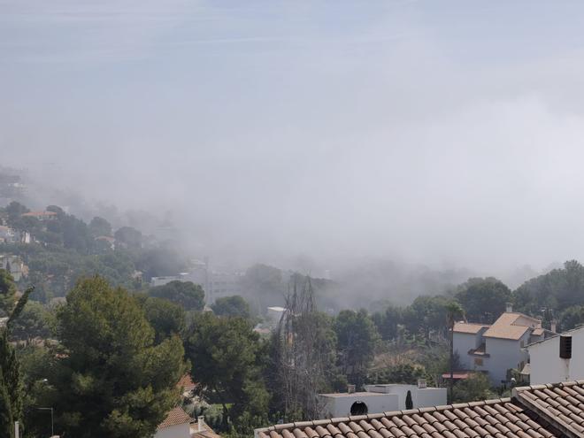 Espectaculares imágenes: La niebla densa cubre varios puntos del litoral de Castellón