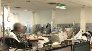 Los sindicatos vuelven a denunciar que la sobrecarga de las Urgencias del Clínico es “insostenible”