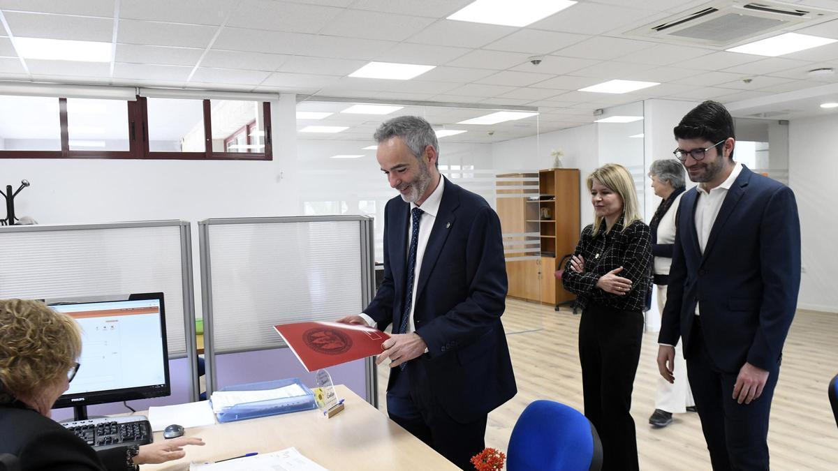 Samuel Baixauli registraba este miércoles su candidatura a las elecciones de la UMU.