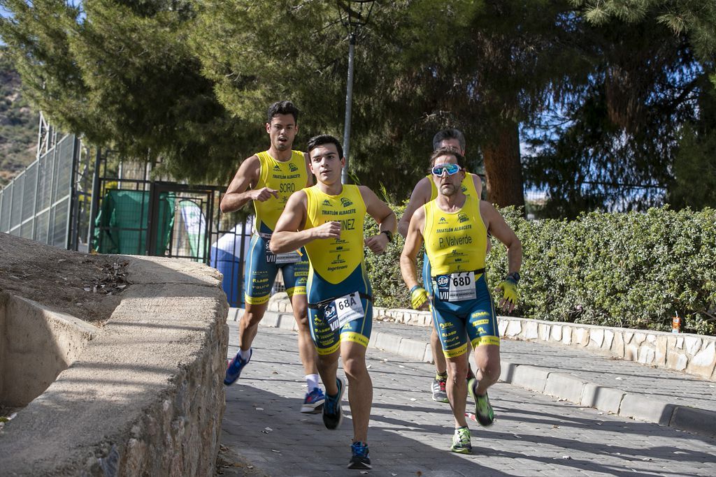 Duatlón en el campo de fútbol de Archena