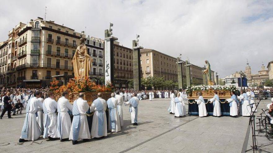 Y Cristo encontró a su madre