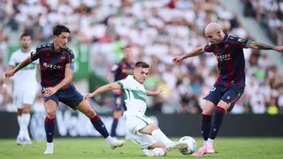 El Elche confirma su progresión ante un frágil Levante