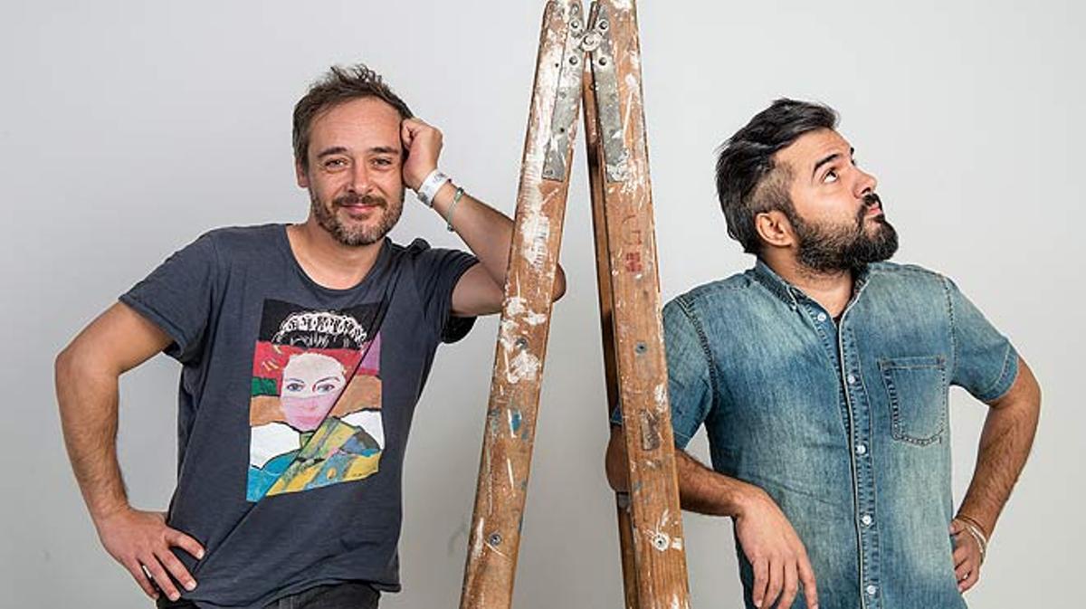 Love of Lesbian canta en acústico ’Cuestiones de familia’.