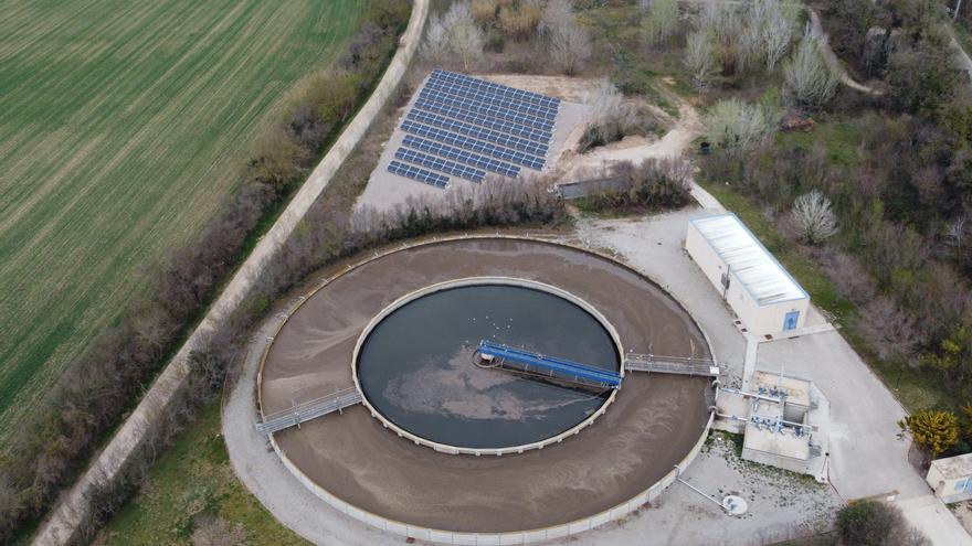 Instal·len una planta solar fotovoltaica a la depuradora de Castelló d&#039;Empúries