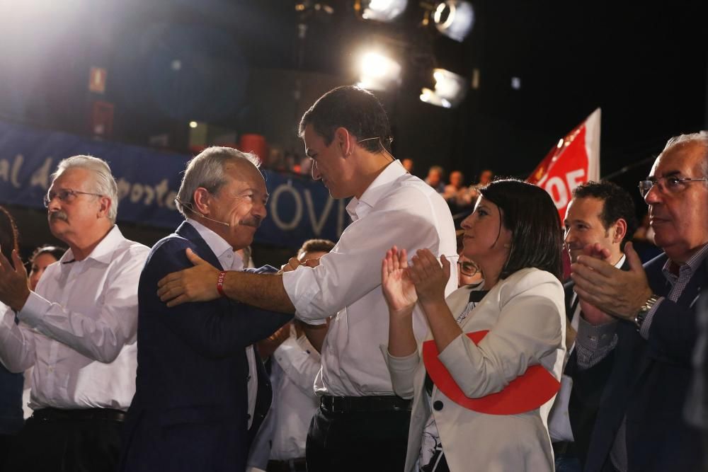 Mitin del PSOE en Oviedo con Pedro Sánchez