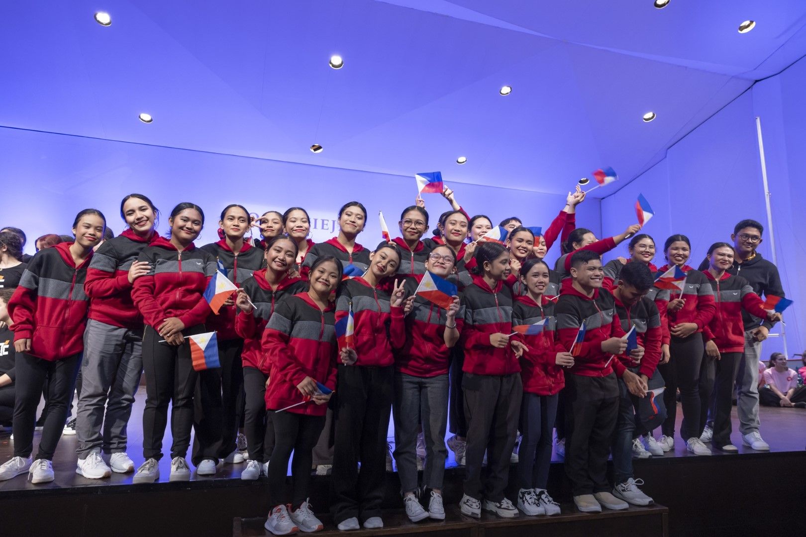 El Coro de Niños de Baao (Filipinas) gana el Certamen Internacional Juvenil de Habaneras de Torrevieja