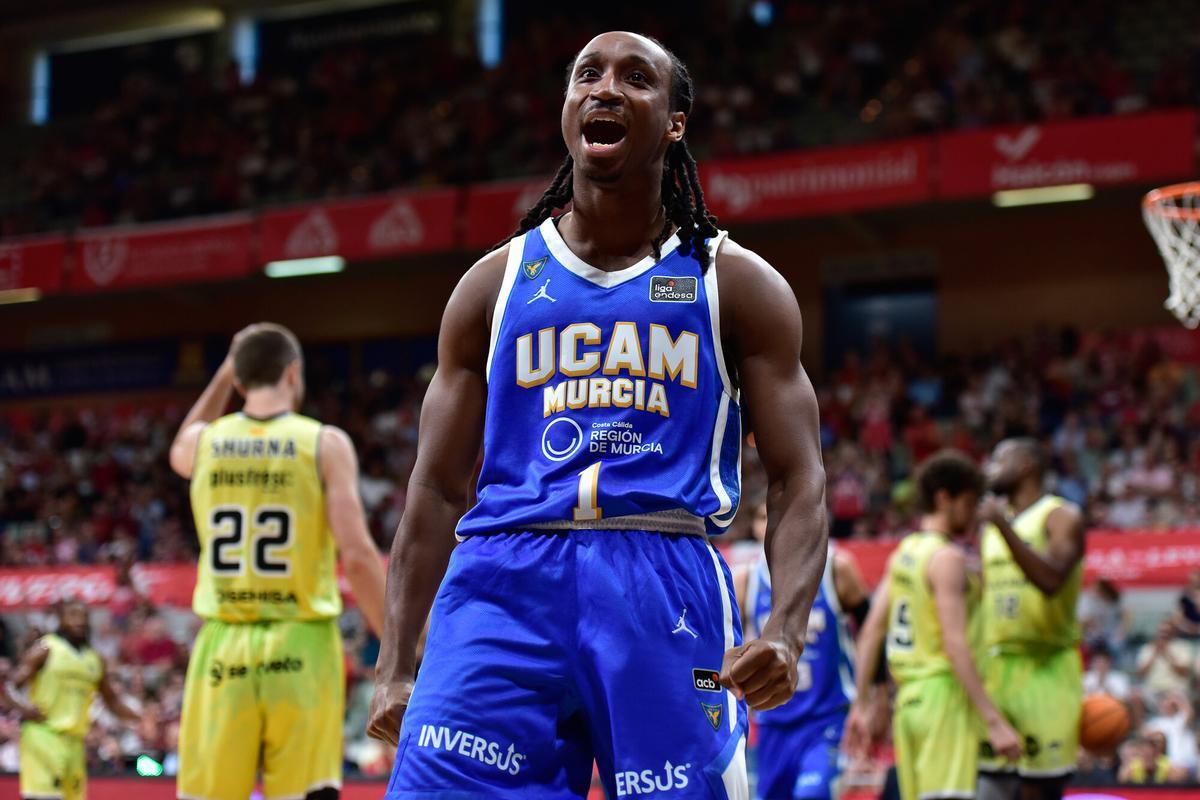 Michael Forrest, base del UCAM Murcia, durante el encuentro ante el Hiopos Lleida en el Palacio.