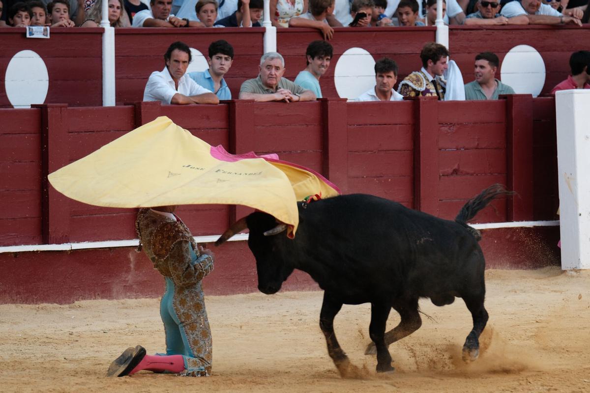 10-08-25 Málaga, Plaza de Toros La Malagueta. Primer dias del XVIII Certa,en Internacional de Escuelas Taurinas. (Fotografia: Gregorio Marrero)