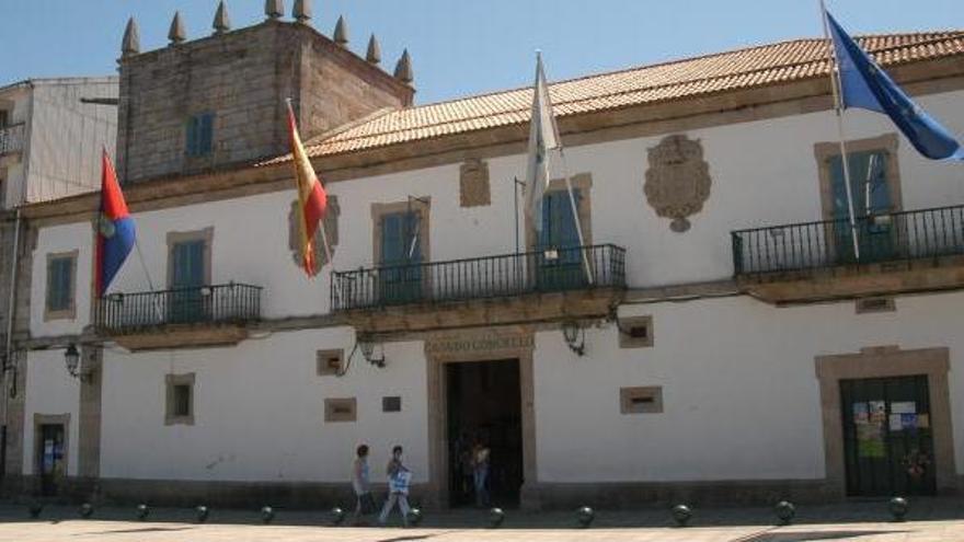 La concentración está convocada ante el Concello de Baiona.