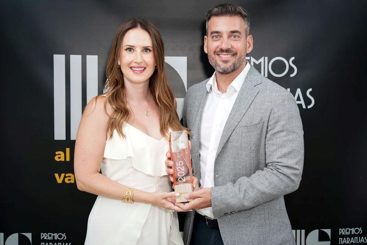 Clara y Juan Mechó, gerentes de la empresa familiar Tomega, de la  Vall d'Uixó.