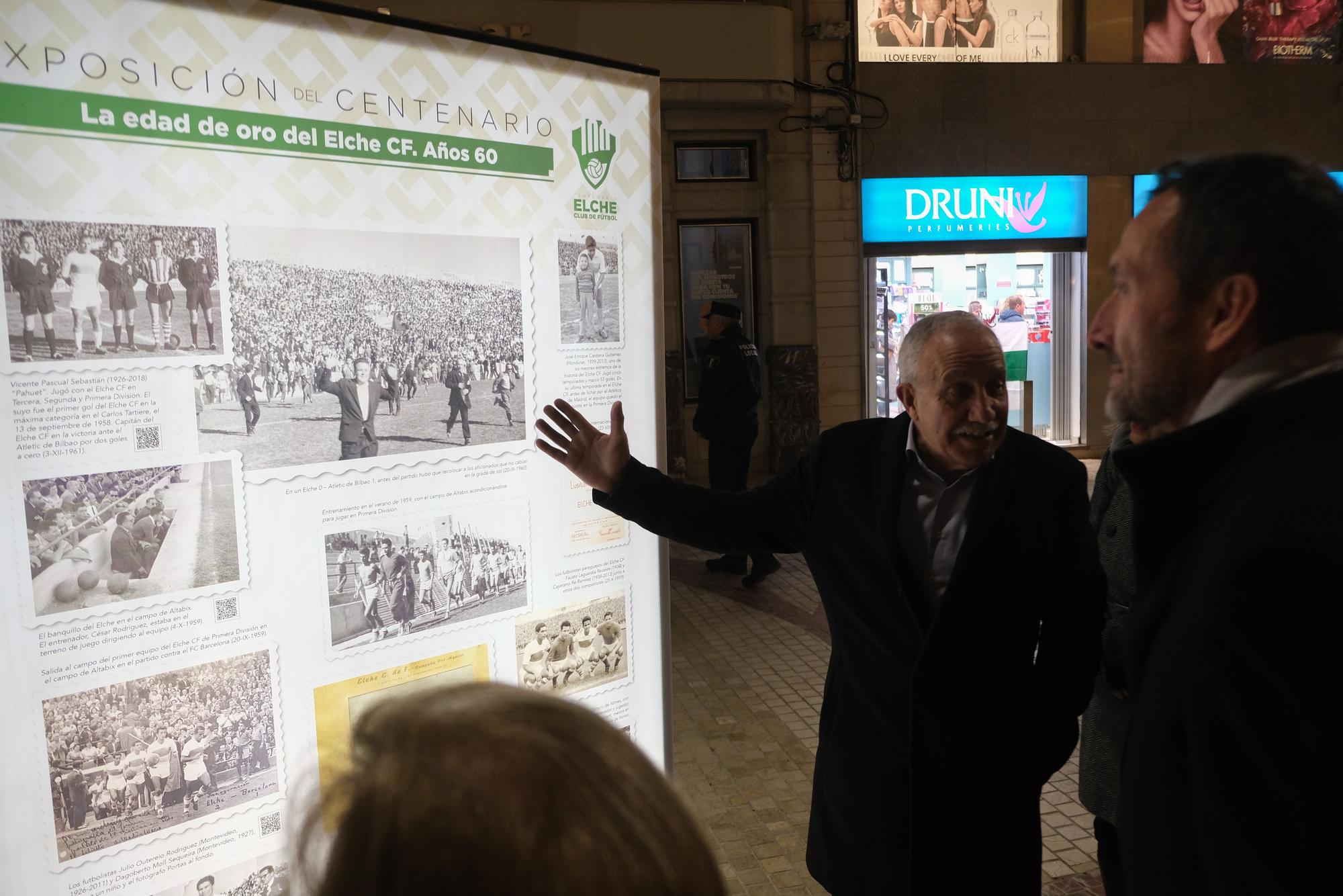 La exposición "100 años de sentimiento franjiverde" llega al centro de la ciudad