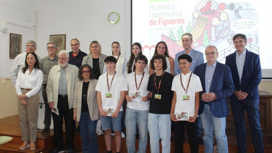 L’alumnat del Muntaner treu a la llum &#039;Històries i somriures de Figueres&#039;