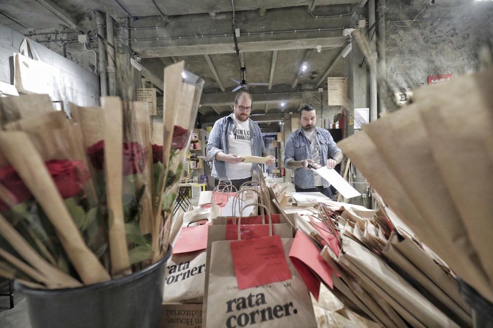 Un Sant Jordi entre la tristeza y la esperanza marcado por el coronavirus