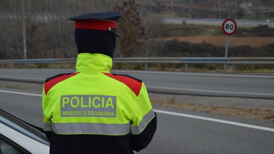 Els Mossos d&#039;Esquadra han intervingut en els incidents, juntament amb els Bombers i el SEM