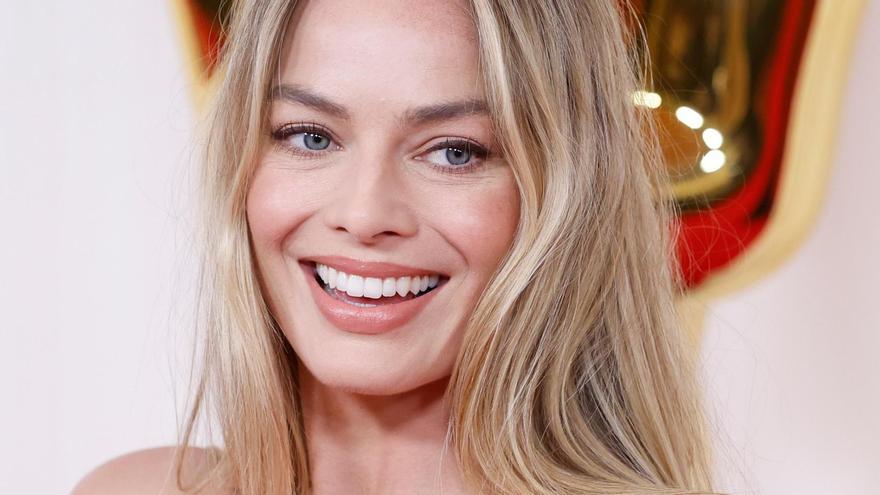 Margot Robbie en los Oscar 2024