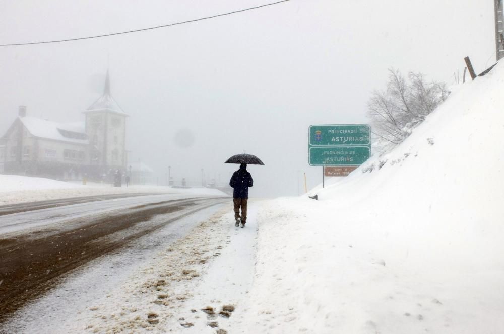 Temporal de nieve en Pajares