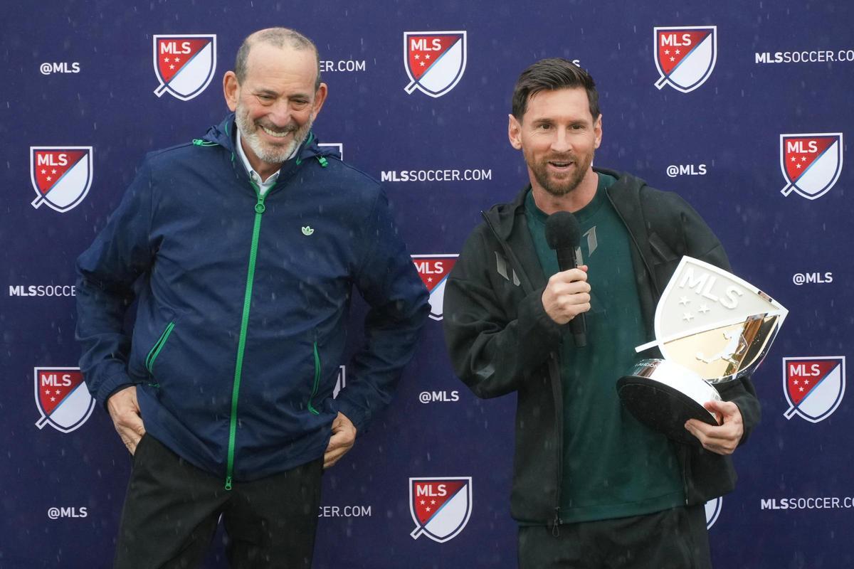 Leo Messi recibe el MVP