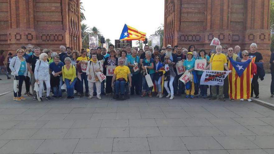 Decenas de mallorquines participan hoy en los actos de la Diada de Catalunya