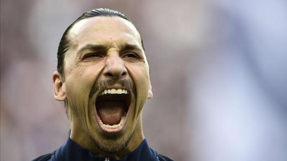 Ibrahimovic se aleja del PSG