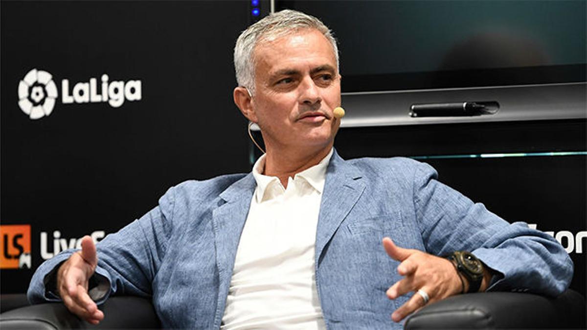 Mourinho: "Tengo el orgullo de haber ganado LaLiga en un momento muy difícil"