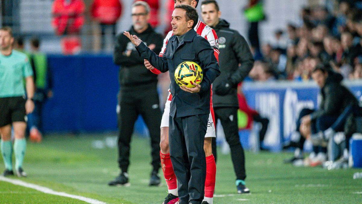 Borja Jiménez, ante el Huesca.