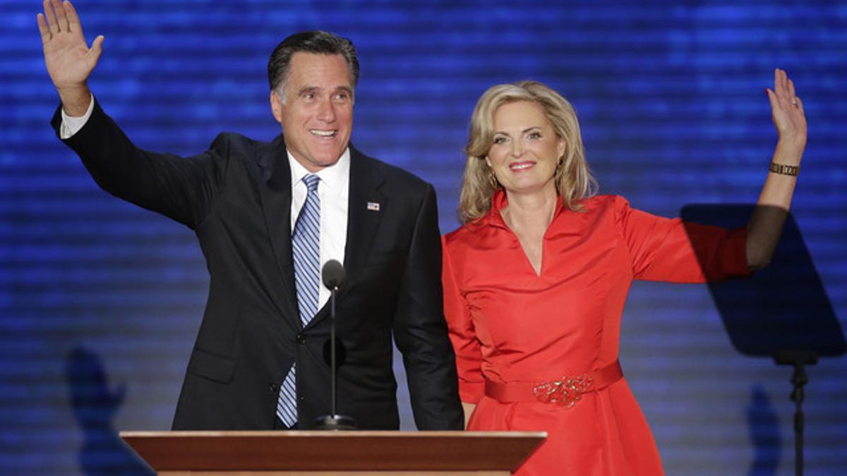 Mitt Romney y su esposa, Ann Romney.