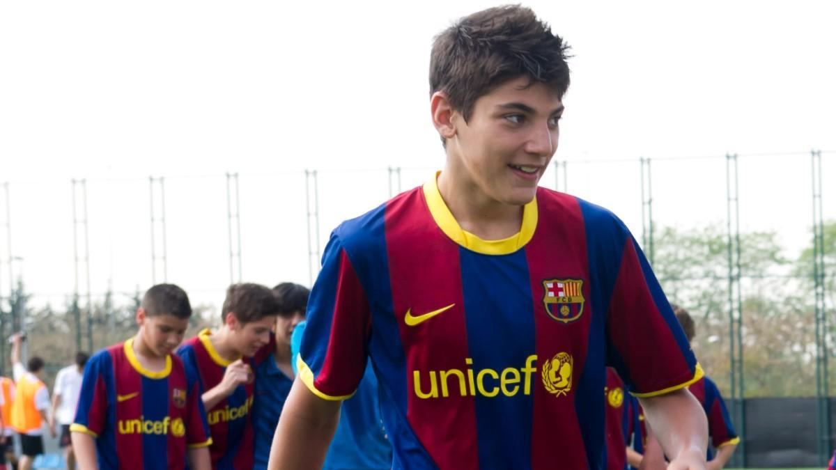 Rafa Mir,cuando jugaba en el Infantil A del Barça