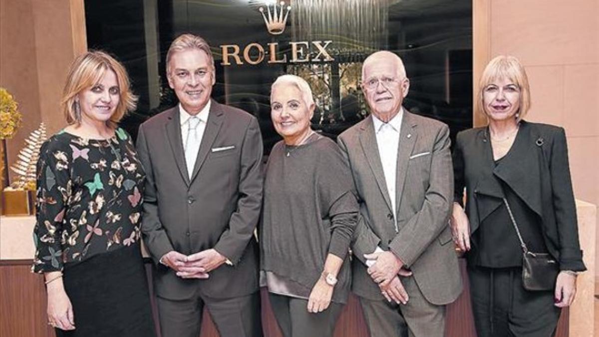 Rosa Tous, Roland Schuler, Rosa Oriol, Salvador Tous y Alba Tous, el jueves en la nueva boutique de Rolex.