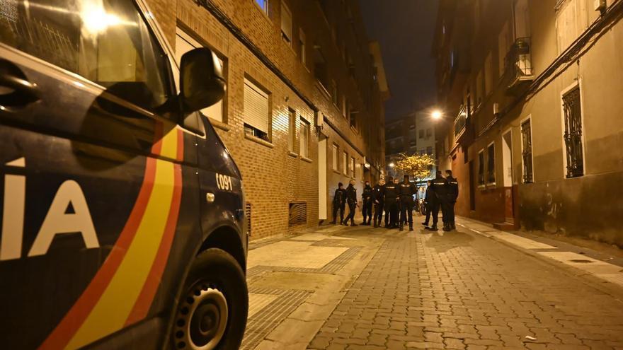 Apuñalados dos menores tras una reyerta con machetes en Zaragoza