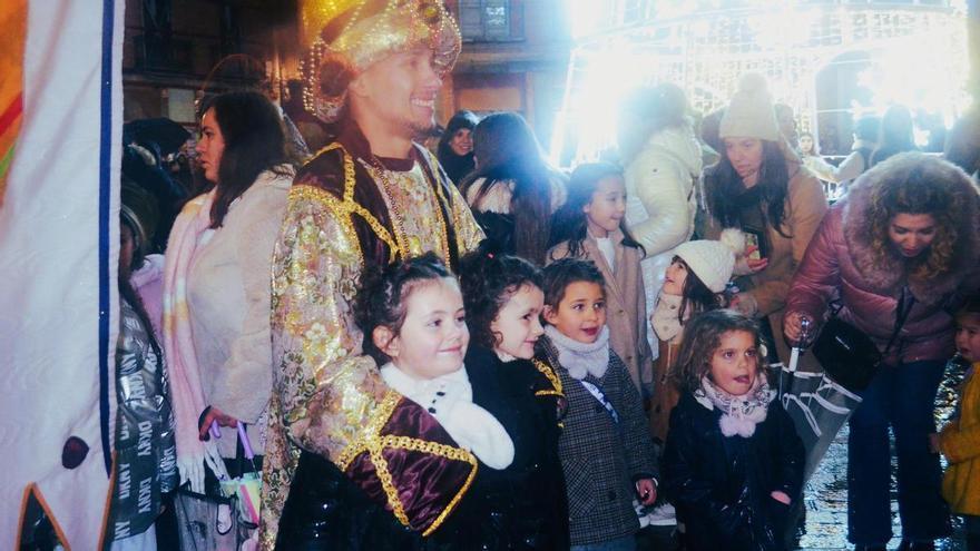La visita de los Reyes Magos a Benavente, en imágenes