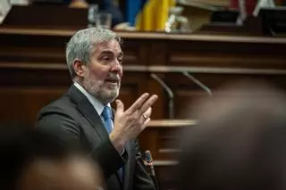Pleno del Parlamento de Canarias Preguntas de control al presidente Fernando Clavijo sobre la crisis sanitaria del MV Hondius