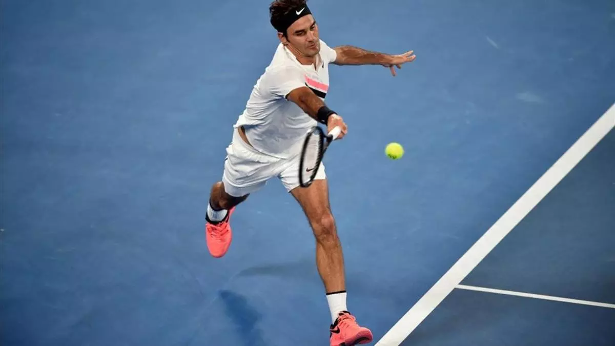 Federer resuelve en tres sets su duelo ante Struff