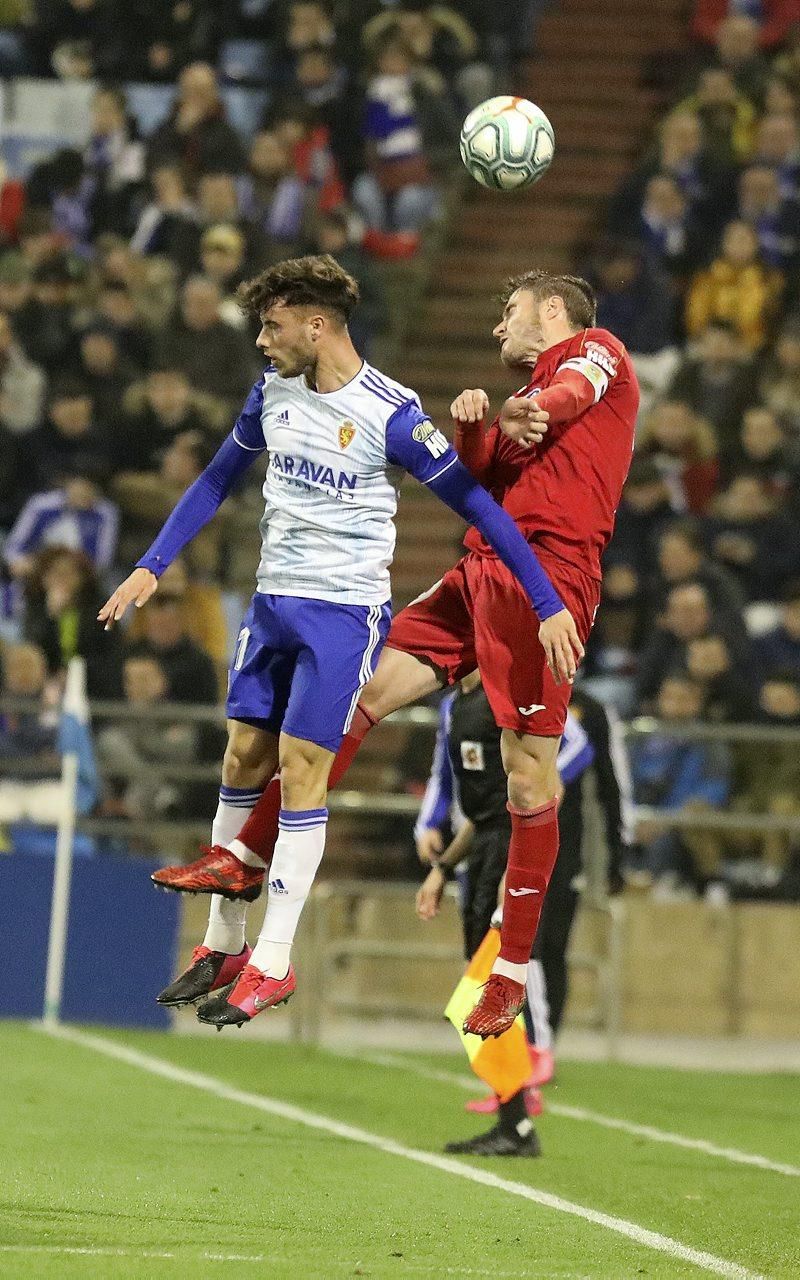 Partido entre el Real Zaragoza y el Fuenlabrada