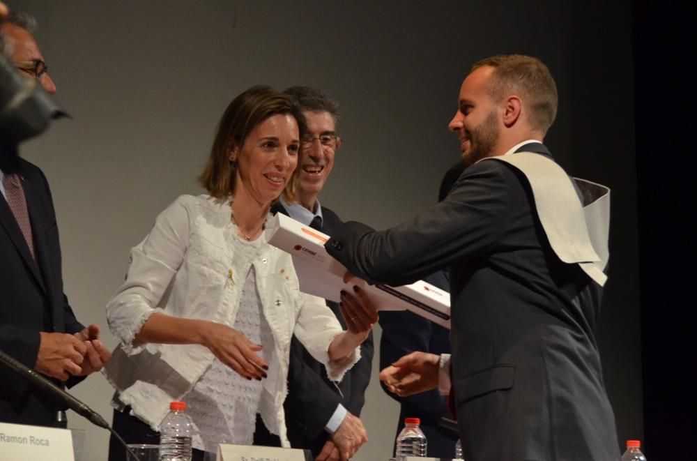 Acte de graduació dels primers infermers de la UdL a Igualada