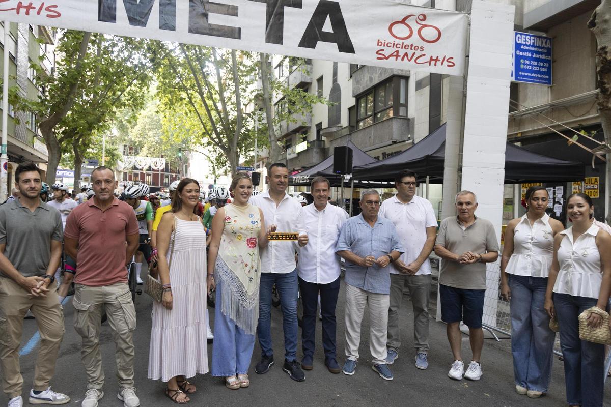 Todas las imágenes de la 37ª edición de la vuelta ciclista de la Fira de Xàtiva Todas las imágenes de la 37ª edición de la vuelta ciclista de la Fira de Xàtiva