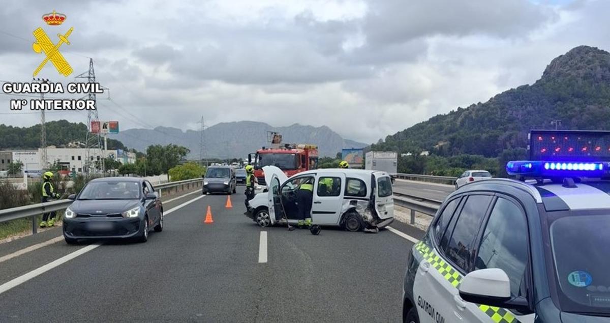 Uno de los vehículos del accidente