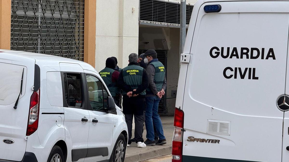 Imágenes del operativo policial en Palafrugell